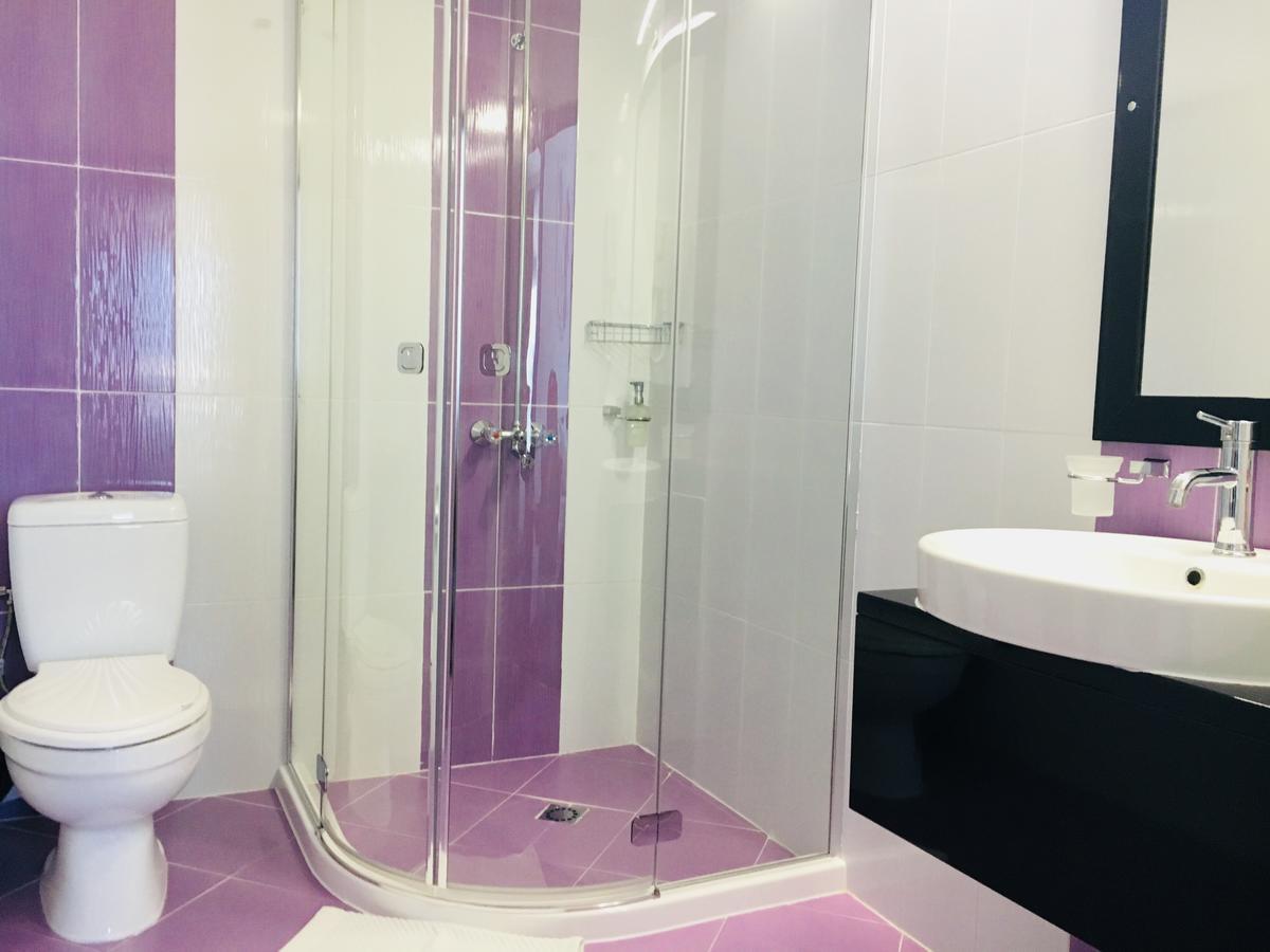 Hotel Aqua Kŭrdzhali Buitenkant foto