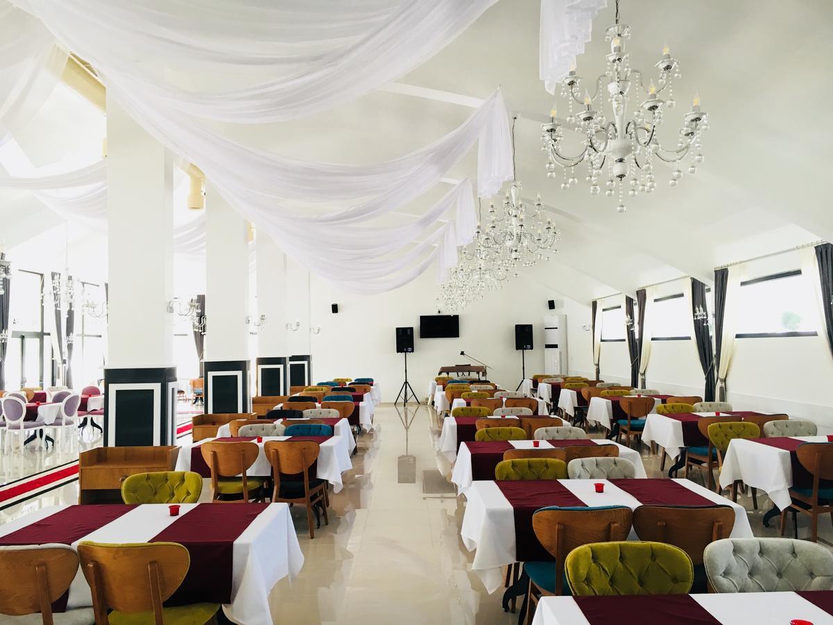 Hotel Aqua Kŭrdzhali Buitenkant foto