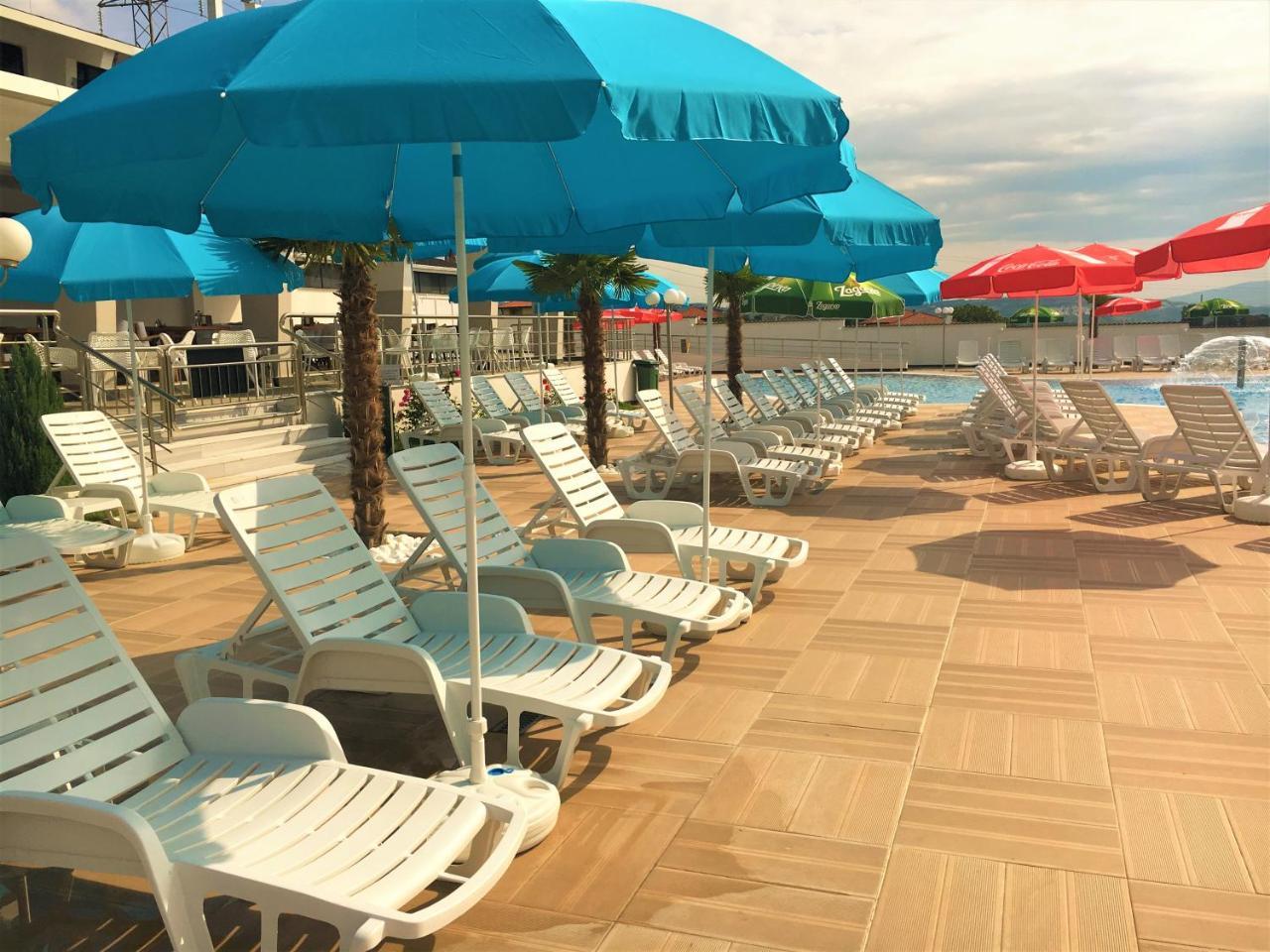 Hotel Aqua Kŭrdzhali Buitenkant foto